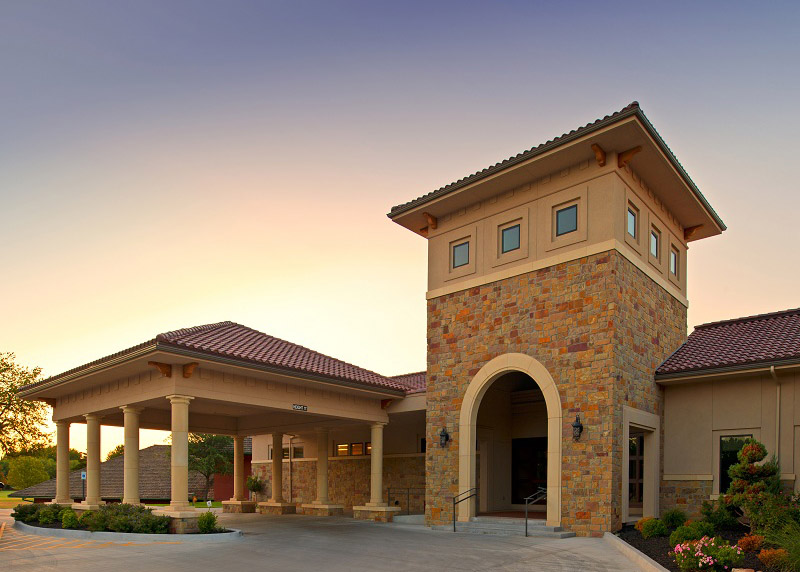 Oakwood Country Club